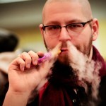 Au coeur du monde des vapoteurs, la sous-culture qui pourrait sauver la vie des fumeurs