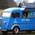 Royaume-Uni : Blu part en tournée dans un vieux fourgon Citroën