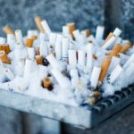 Mégots : le parlement Européen souhaite une prise en charge par les cigarettiers