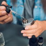 USA : le CDC conseille aux vapoteurs d’arrêter d’utiliser leur vaporisateur personnel