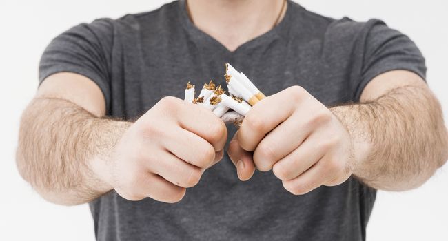 Quelle cigarette électronique choisir lorsqu'on est un gros fumeur ?