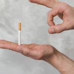 Interdire la vape, mais pas la clope ?