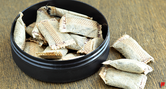 Une boîte de snus pour arrêter de fumer